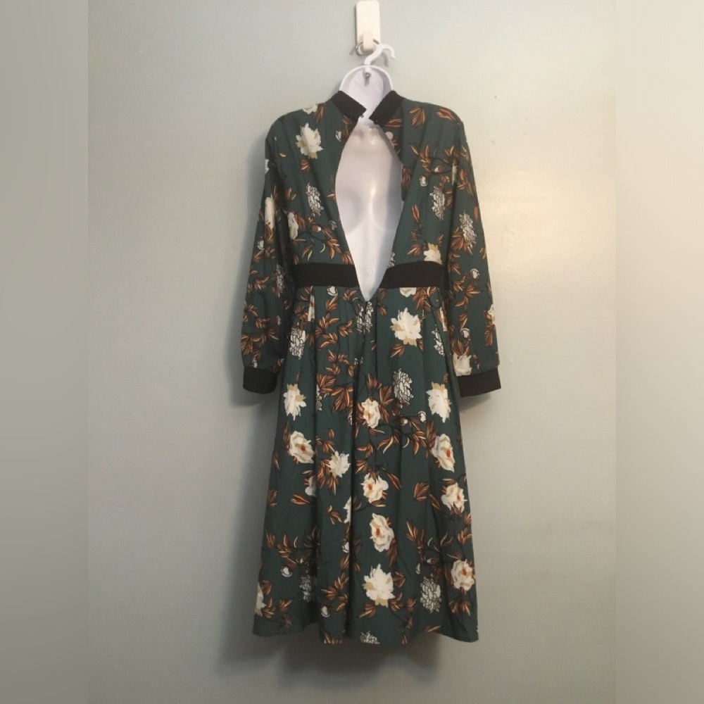 RICCO Bruno Forest Green Floral High-Neck Maxi Dress with Black Trim - Picture 3 of 15